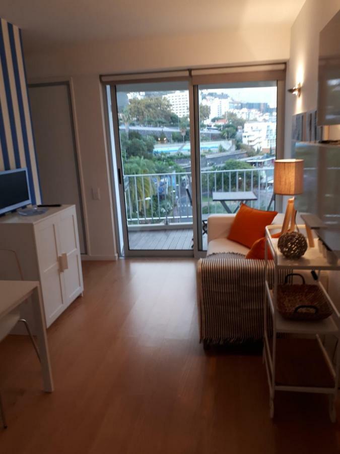 Apartamento Vista Mar E Piscina Funchal  Buitenkant foto